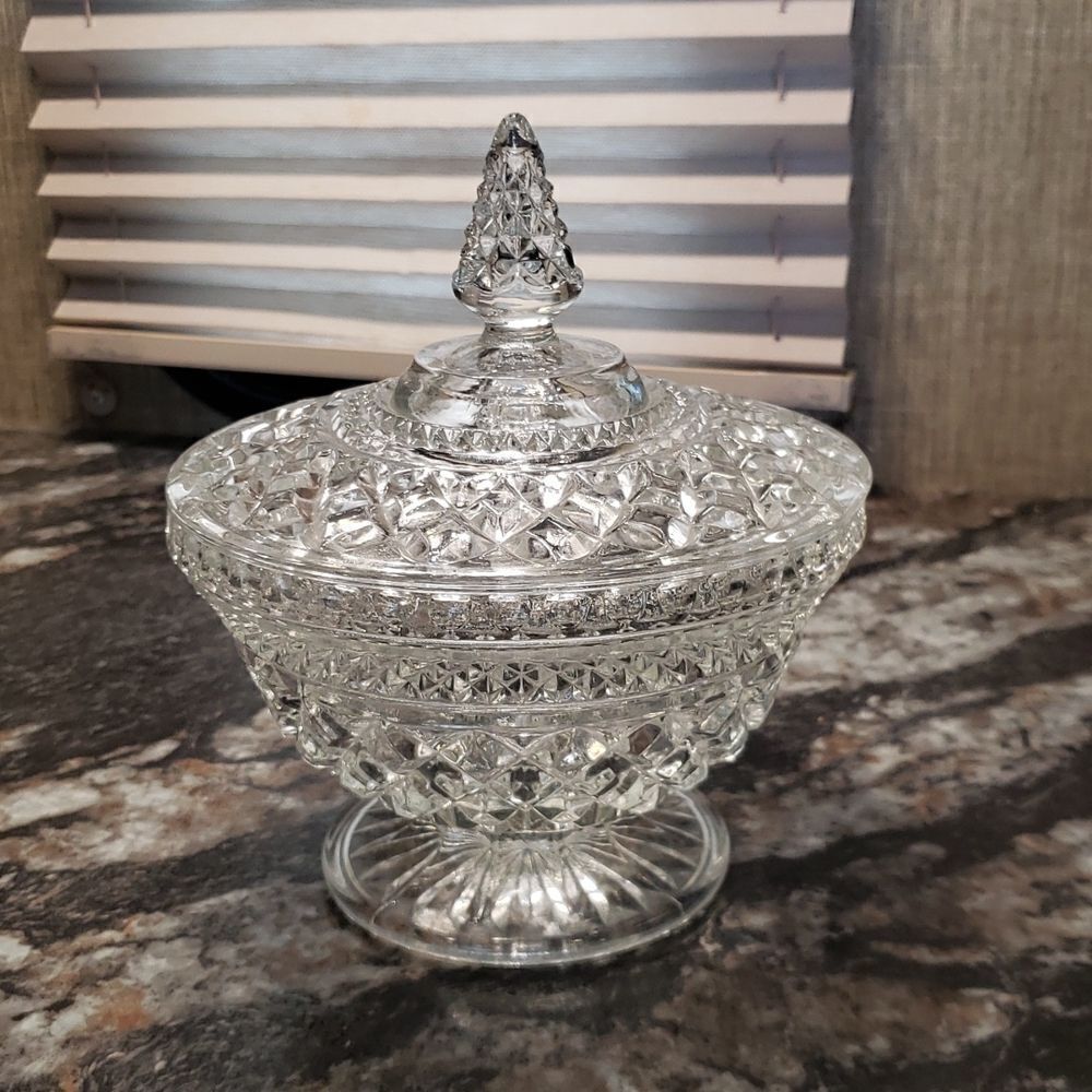 Vintage Anchor Hocking Wexford Crystal Footed Candy Dish with Lid